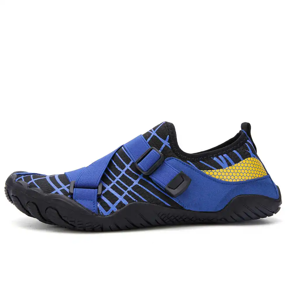 With Print Beach Lying Slipper - Different Aquatic Sports のレビューと価格